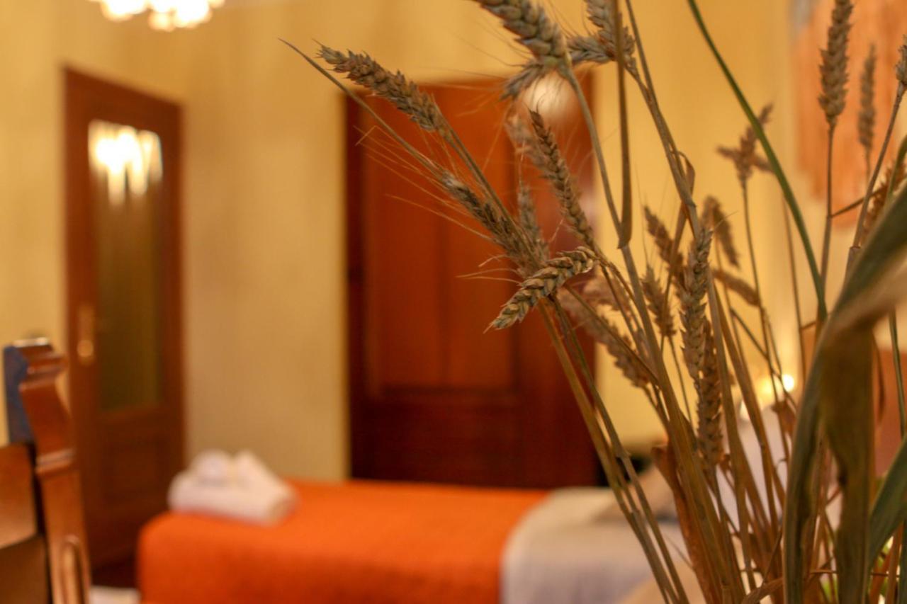 Bed and Breakfast Spighe Paglia E Girasole Candia Canavese Exterior foto