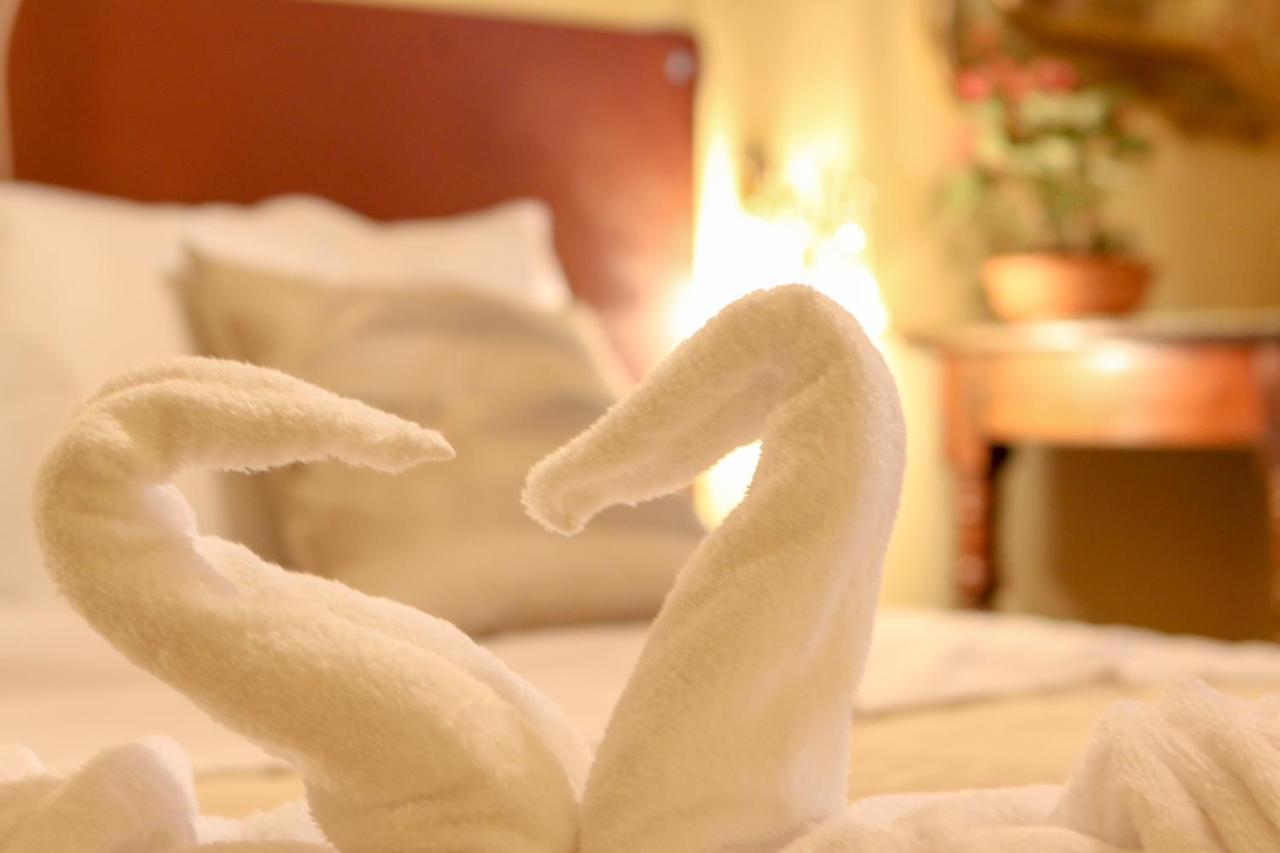 Bed and Breakfast Spighe Paglia E Girasole Candia Canavese Exterior foto